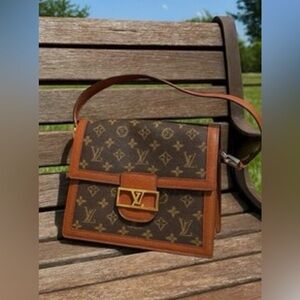 Authentic Louis Vuitton Vintage Monogram Dauphine Shoulder Bag